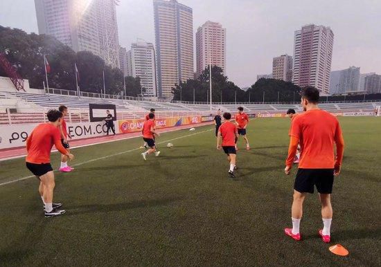 国产亚洲一区二区在线观看