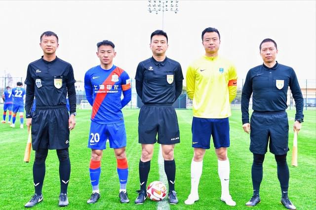 公车上太深了啊高潮