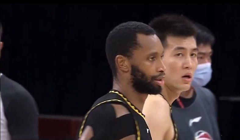 亚洲综合美腿丝国产一区