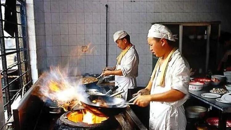 播放黄色一级片